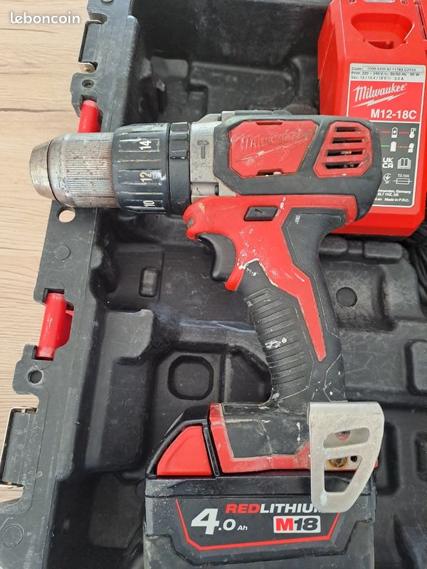 Pack Milwaukee M18 complet - Perceuse M18 BPD + Visseuse choc M18 BID + 2 Batteries 4.0Ah (image 4)