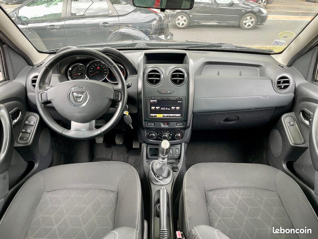 DACIA DUSTER 1.5 dCi 110 4X2 PRESTIGE *1ère MAIN (image 3)