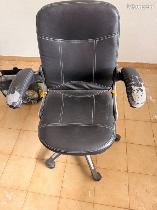 Chaise de bureau (image 1)