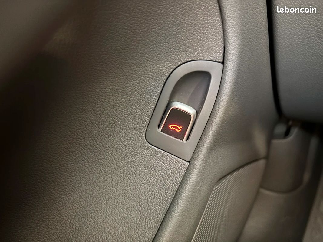 Audi A4 Attraction (image 34)