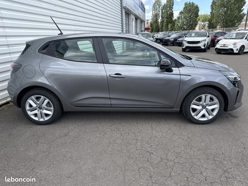 Renault Clio 1.5 dCi 100ch Evolution (image 6)