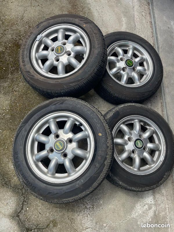 4 Jantes alu 12 pouces type Minilite pour Mini type Cooper et British Open, pneus comme neuf (image 1)