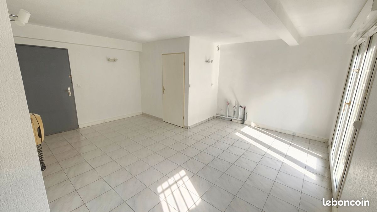 Appartement 1 pièce 28 m² · à Aix-en-Provence · 27,8 m² · 133 000 €