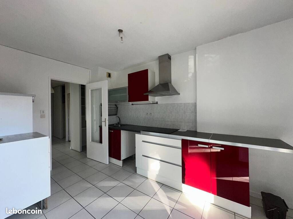 Appartement a louer fontaine - 3 pièce(s) - 64 m2 - Surfyn