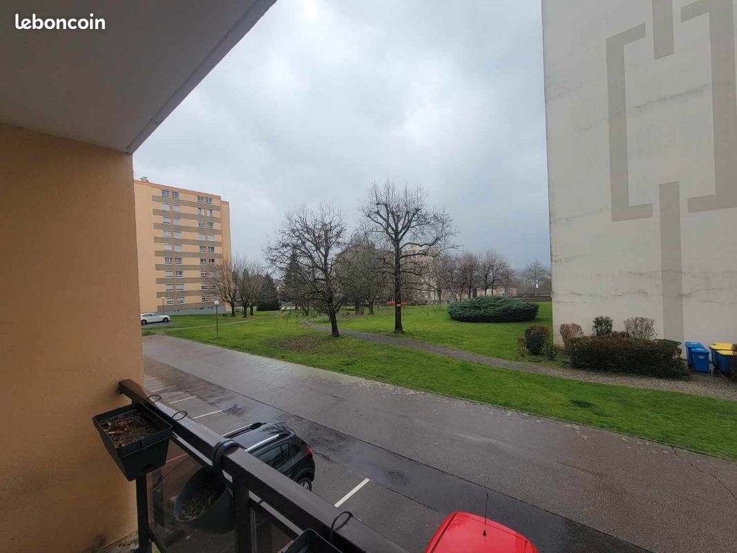 F2 allée Van Loo - Limoges 87000 (image principale 0)