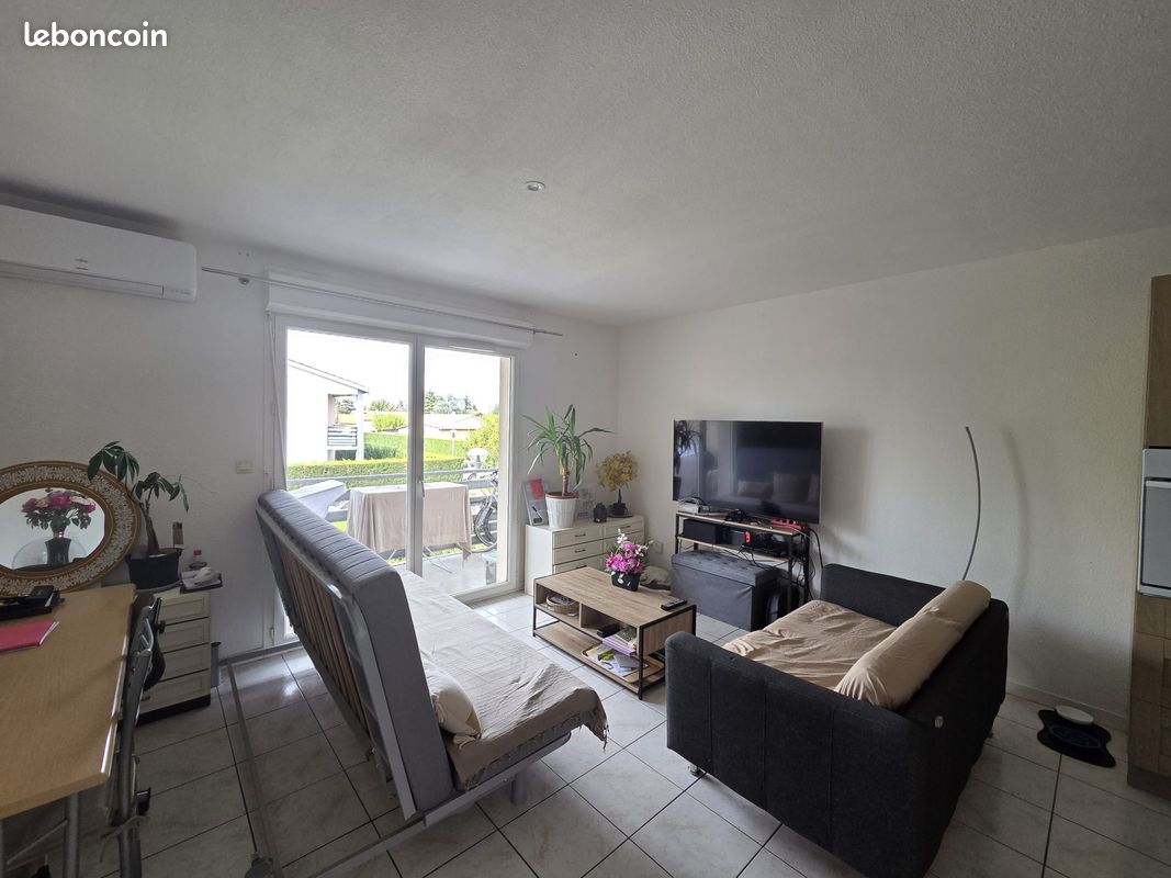 Appartement 2 pièces 42 m² · à Coutras · 42 m² · 560 €