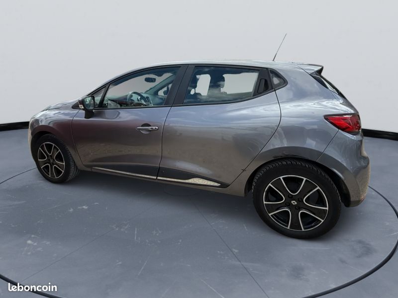 Renault CLIO IV 0.9 TCE 90CH ENERGY INTENS 5P (image 8)