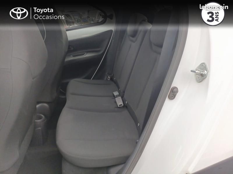 Toyota Aygo X 1.0 VVT-i 72ch Dynamic MY23 (image 12)