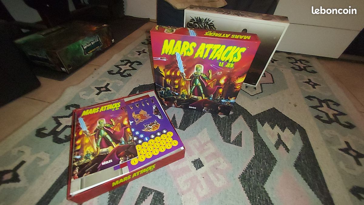 Mars attacks - jeu de dés - La Crypte du Jeu