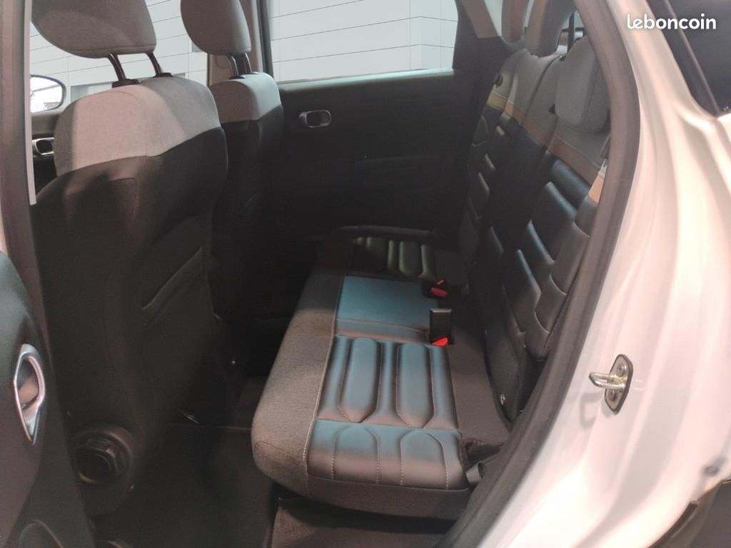 Citroën C3 Aircross BlueHDi 110 S&S BVM6 Shine Pack (image 23)