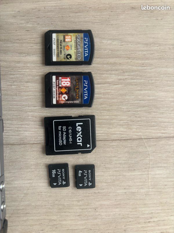 PS Vita OLED PCH-1004 (image 6)