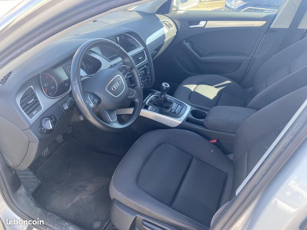 Audi a4 2.0 tdi 150 cv 85 000 km 1ere main 2014 (image 9)