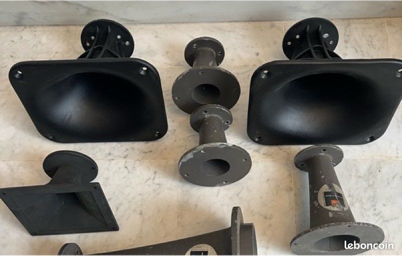 Lot 6 pièces trompe enceinte horn Jbl vintage et autres (image 1)