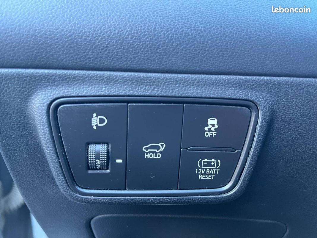 HYUNDAI Tucson 1.6 T-GDI 230 Hybrid BVA6 N Line Executive (image 25)