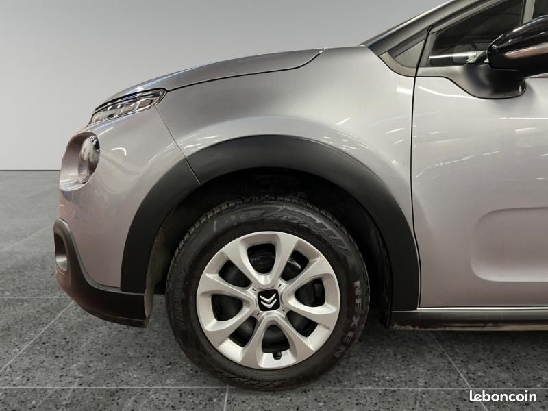 Citroen C3 Essence 110 Feel GPS Radar Recul Clim Auto Régulateur (image 9)