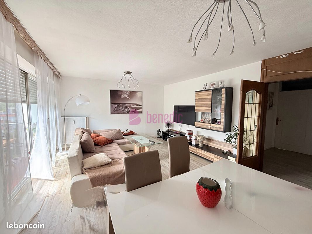 Appartement 4 pièces 93 m² · à Forbach · 93 m² · 87 000 €