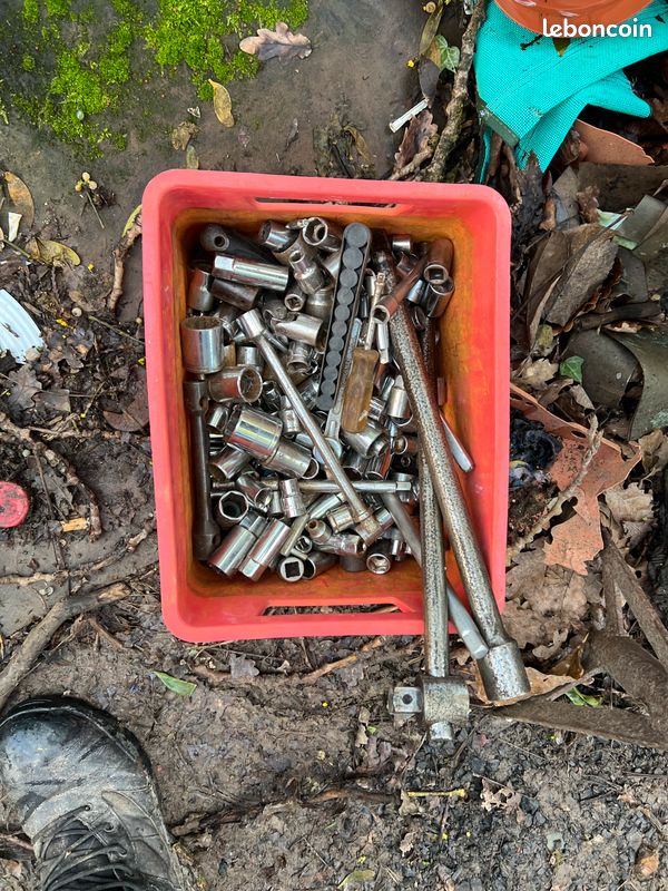 Vends une serie outils avec caisse (image 8)