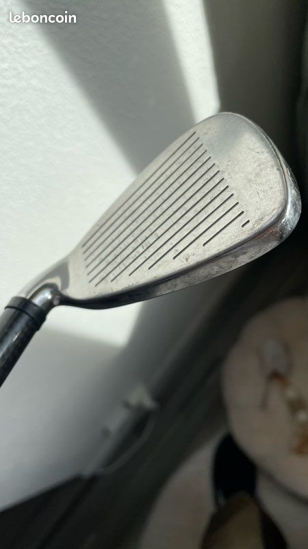 Wilson Deep Red II Distance 6 Iron, Regular Flex Steel Shaft