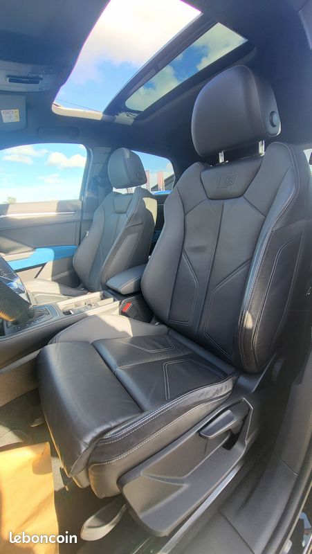 Audi q3 sportback 45 tfsi 230 sline quattro stronic 7 / immat fr - malus paye / to camera ja20 (image 9)