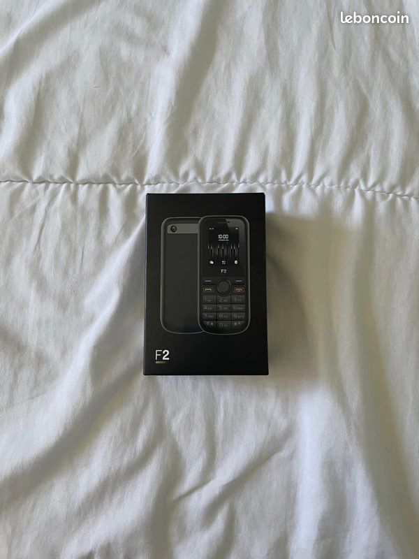 Téléphone neuf (image 1)