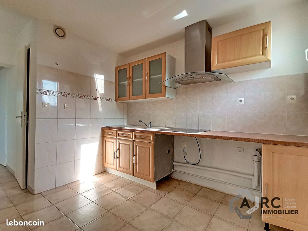 Appartement 4 pièces 70 m² · à Châteauneuf-sur-Loire · 70 m² · 664 €/mois
