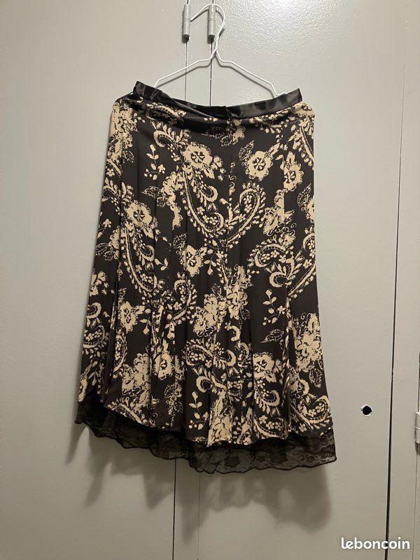 Jupe Theory En Soie 100% Et Laiton - Taille 6 (XS) - Longueur Mini - Occasion Très Bon état