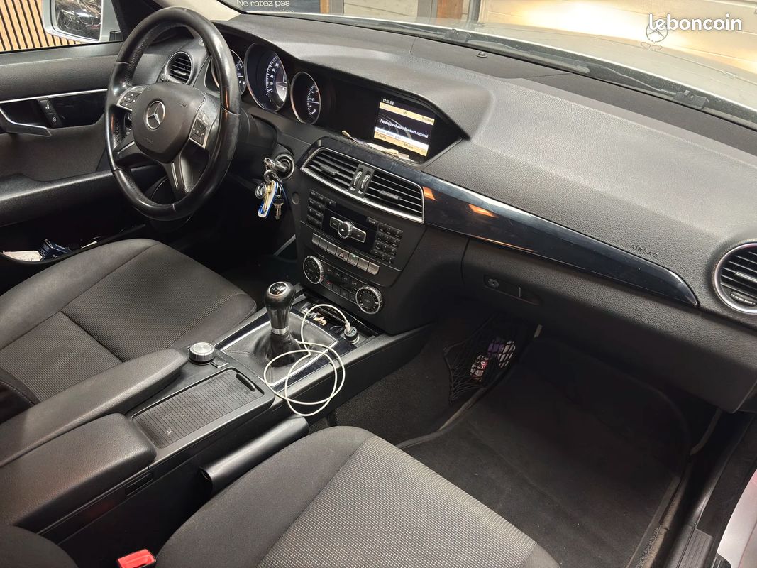 Mercedes-Benz CLASSE C C 180 CDI BlueEfficiency Classic / Embrayage 2024 + Entretiens complet (image 15)