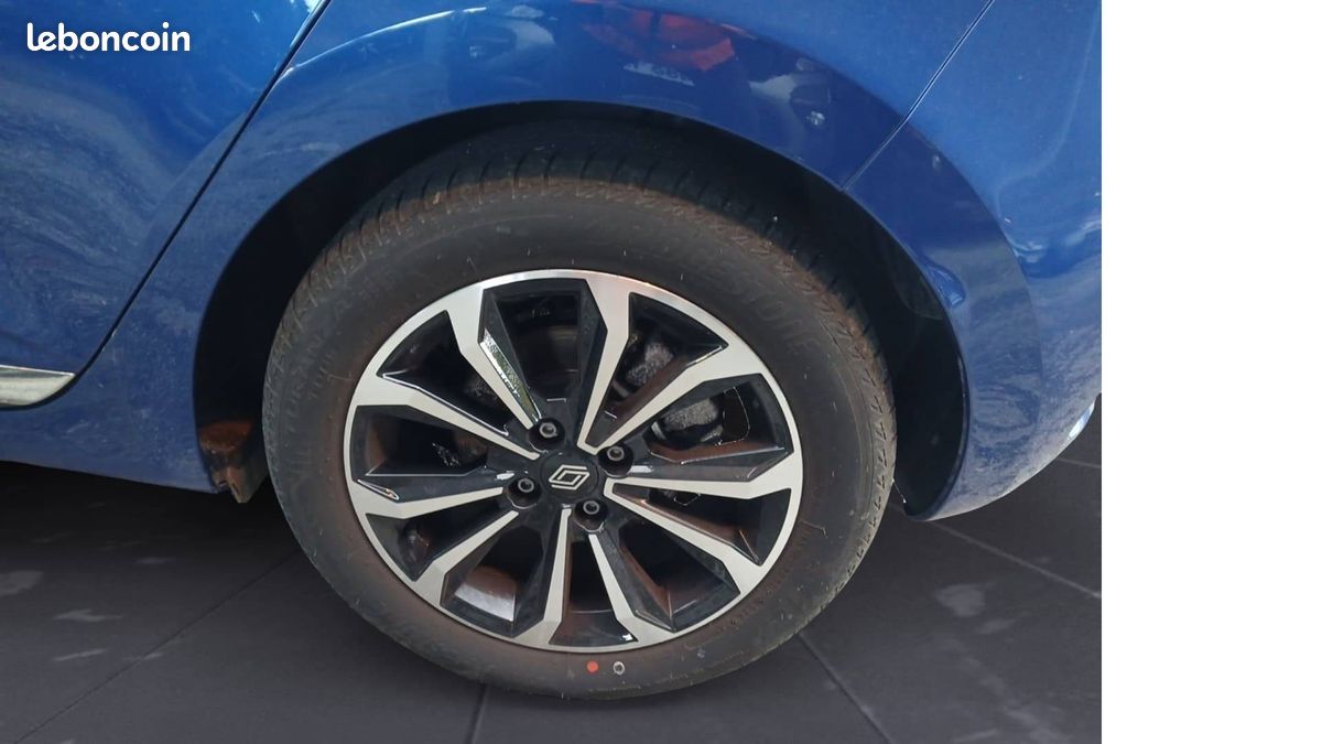 Renault clio e tech full hybrid 145 ch gsr2 techno (image 4)