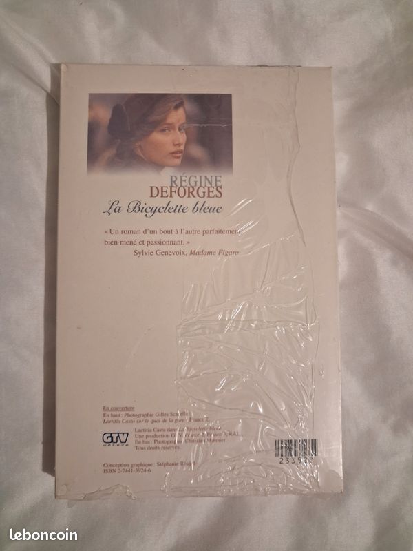 Lot de 3 livres " la bicyclette bleue" (image 3)