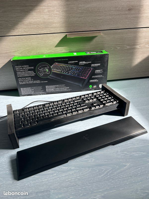 Razer ornata v2 (image 1)