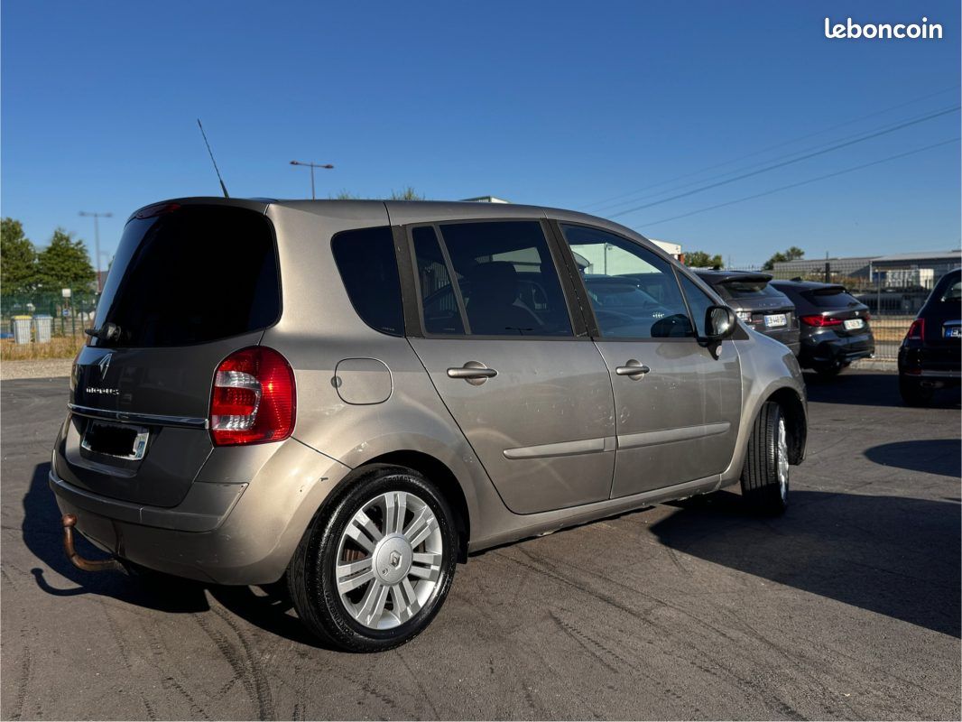 Renault modus grand 1.5 dci 85 expression quickshift 2009 (image 2)