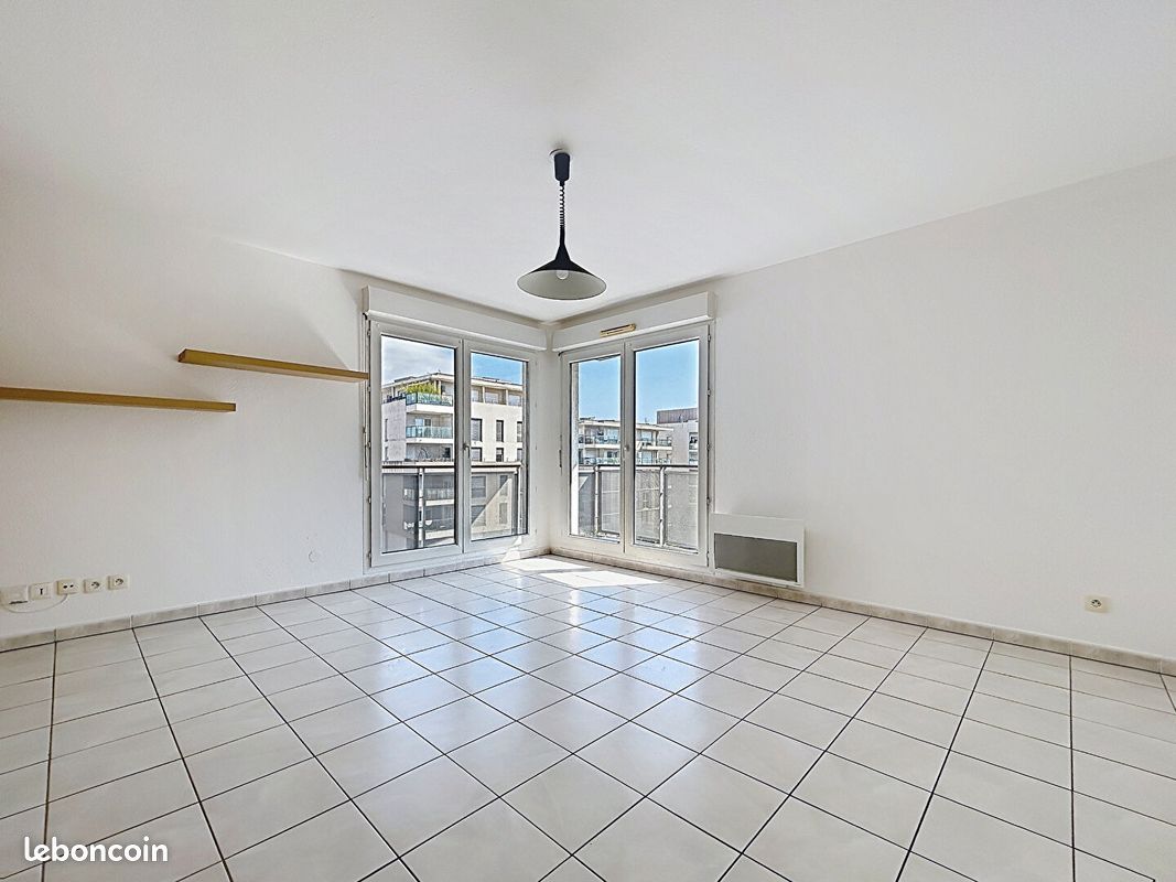 Appartement 2 pièces 49 m² · à Villeurbanne · 49 m² · 849 €