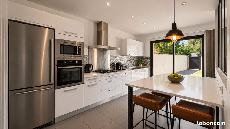 Caudéran — Maison contemporaine 139 m² DPE B / GES B — 4 ch + garage — 2
