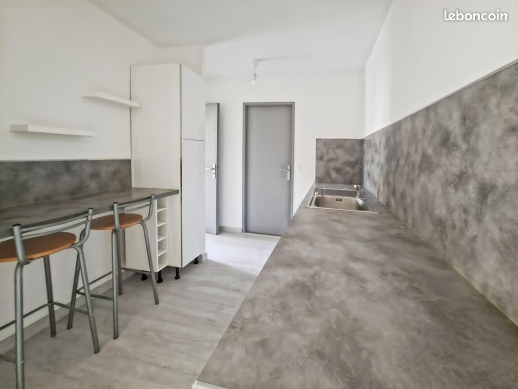 Appartement 2 pièces 42 m² · à Manosque · 42 m² · 125 000 €