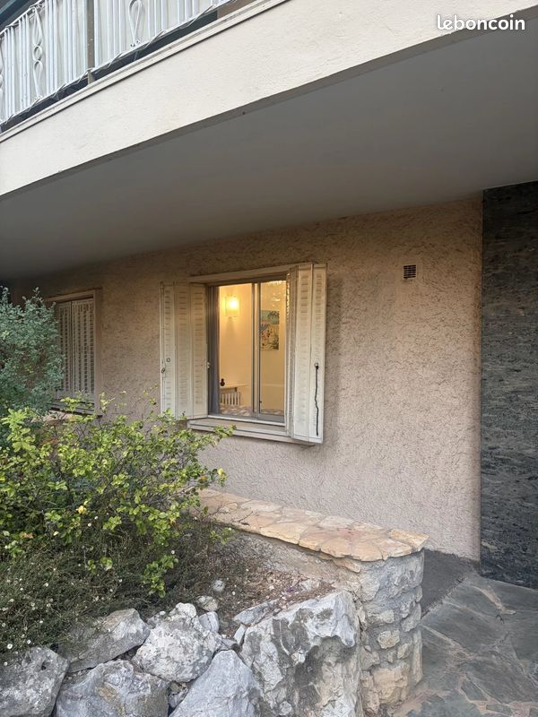 Appartement 1 pièce 14 m² · à Le Cannet · 14 m² · 500 €