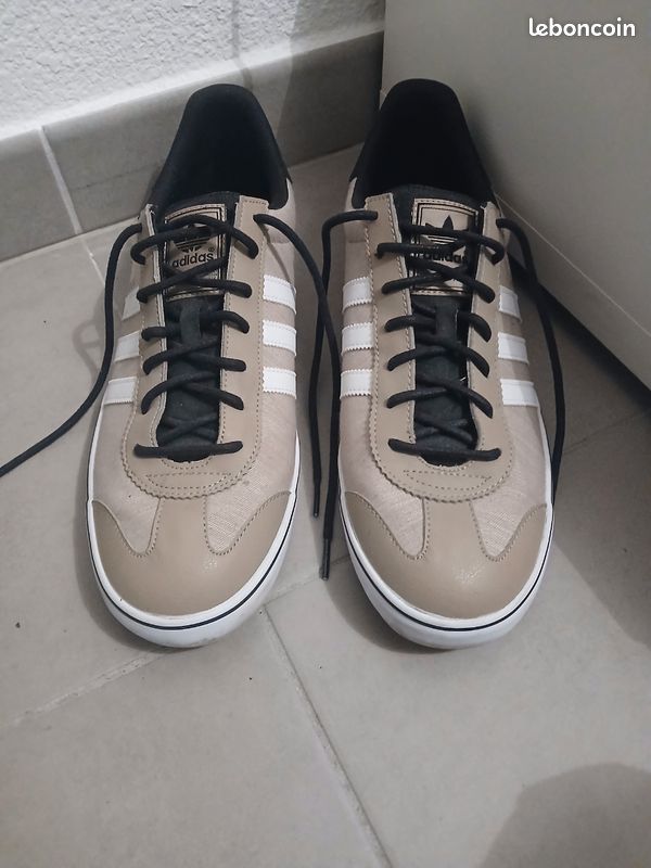 Basket Adidas SAMOA beige 46,5 Chaussures