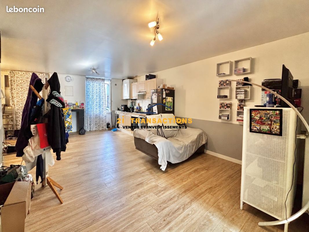 Appartement 3 pièces 60 m² · à Rive-de-Gier · 60 m² · 75 000 €