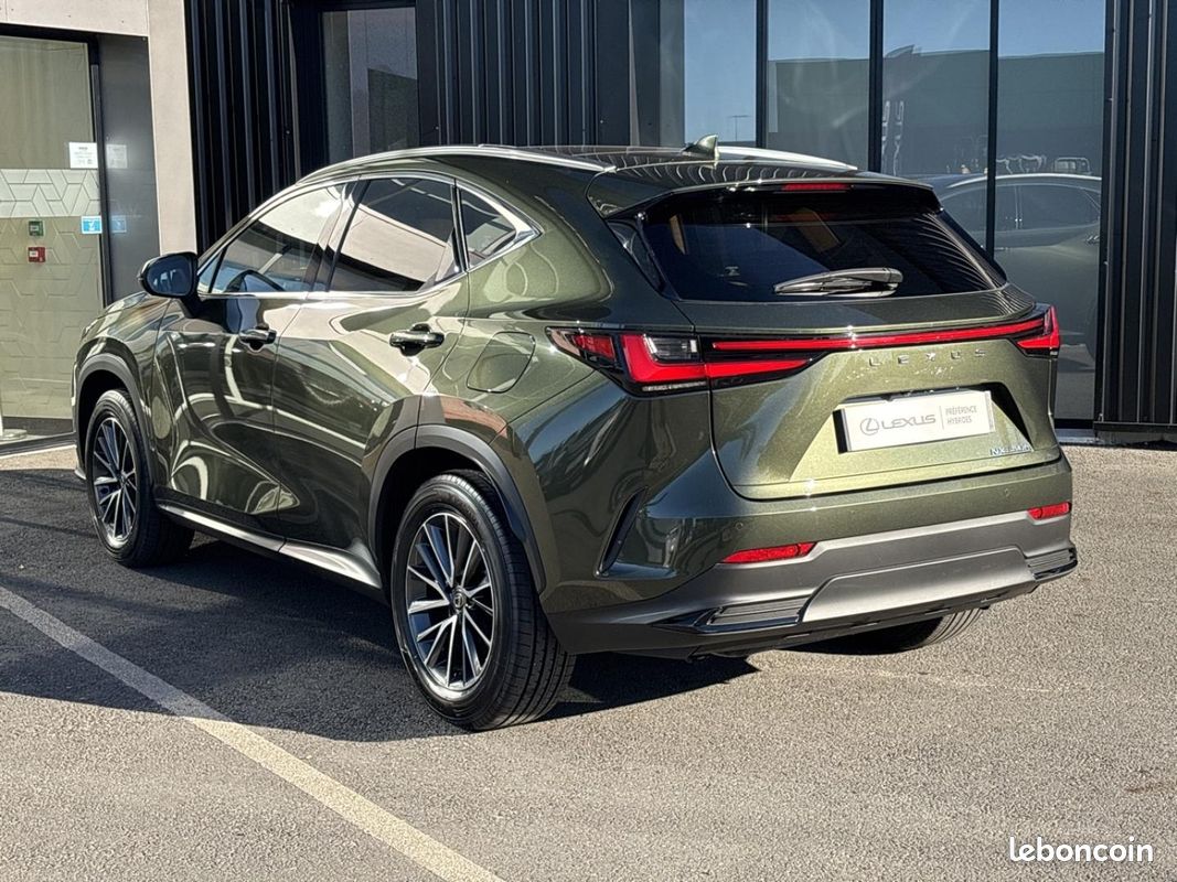 Lexus NX 350h Luxe 2WD PACK DESIGN MY25 (image 6)