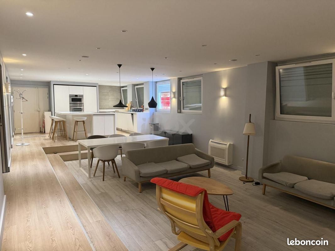 Appartement 4 pièces 127 m² · à Toulon · 127 m² · 1 480 €/mois