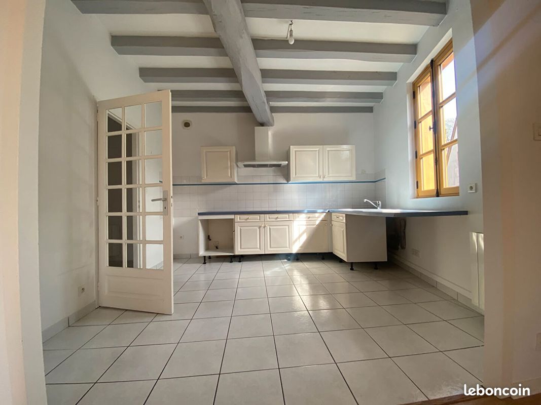 Appartement 4 pièces 108 m² · à Vannes · 108 m² · 1 100 €/mois