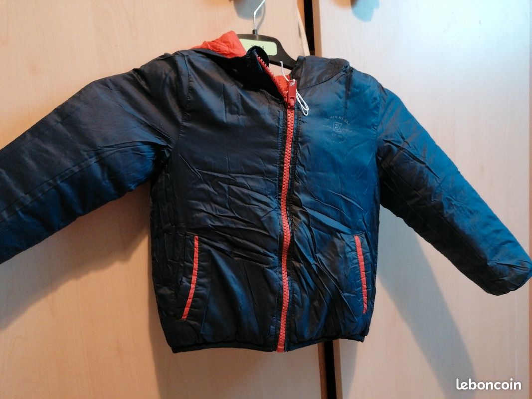 Veste doudoune réversible mi saison garçon 2 ans (image 1)