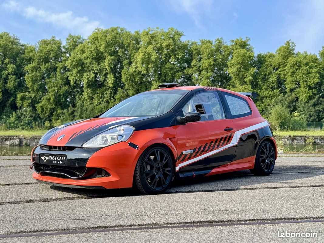 Renault clio renault 3 cup x85 (image 1)