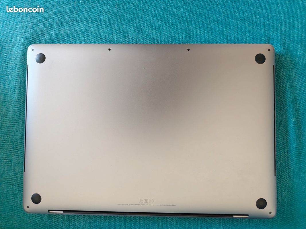 MacBook Pro 16” 2019 i7 16Go Ram 500Go SSD (image 3)