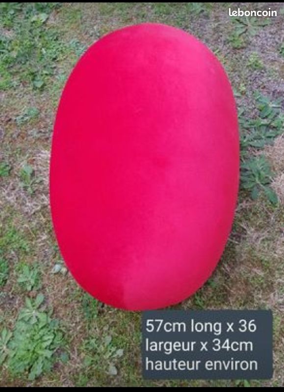 Siège pouf velours rouge (image 3)