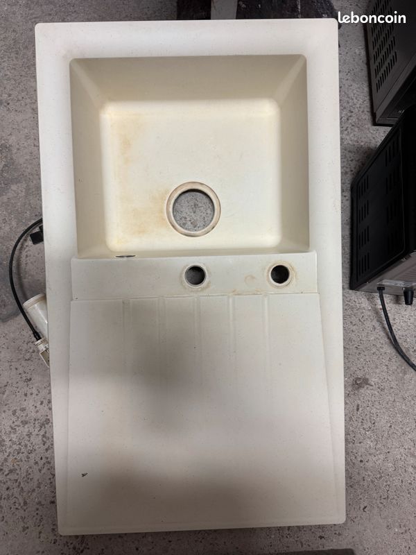 Evier (image 1)