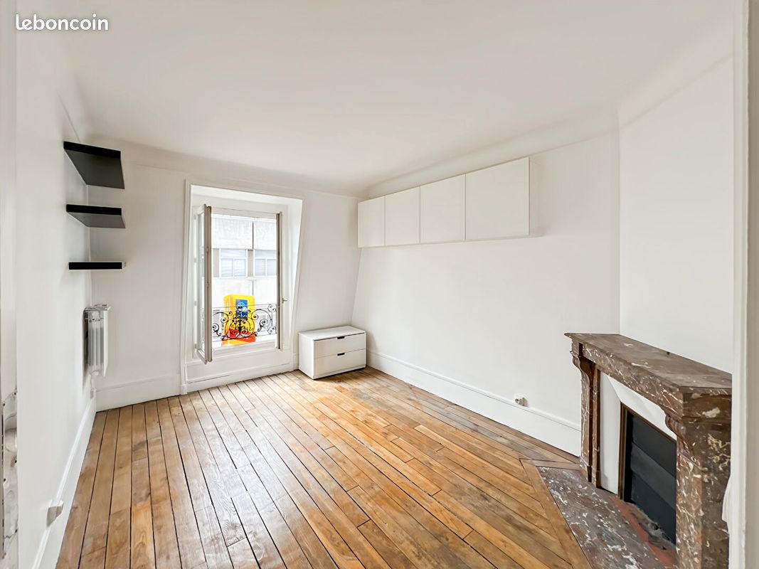 Appartement 2 pièces 26 m² · à Paris · 26 m² · 262 000 €