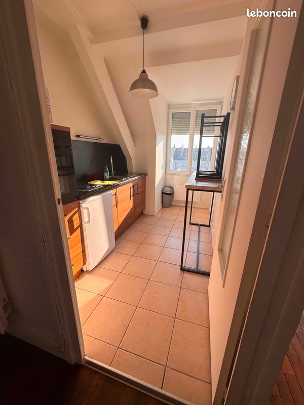 Appartement 1 pièce 28 m² · à Tours · 28 m² · 635 €