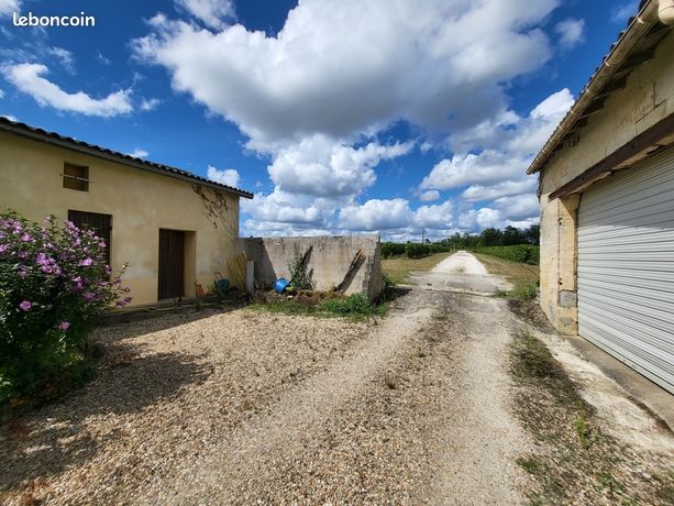 Château 7 pièces 150 m²