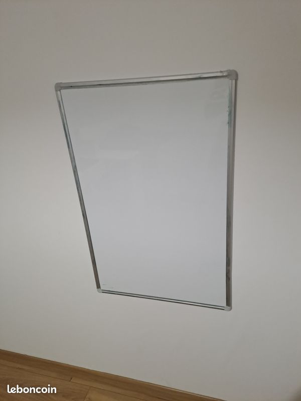 Tableau blanc (image 1)