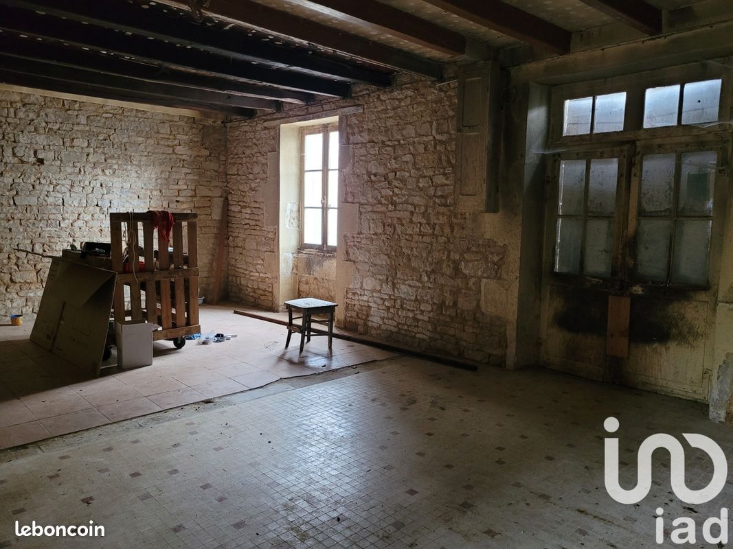 Maison 11 pièces 270 m² - Chatain 86250 (image principale 14)